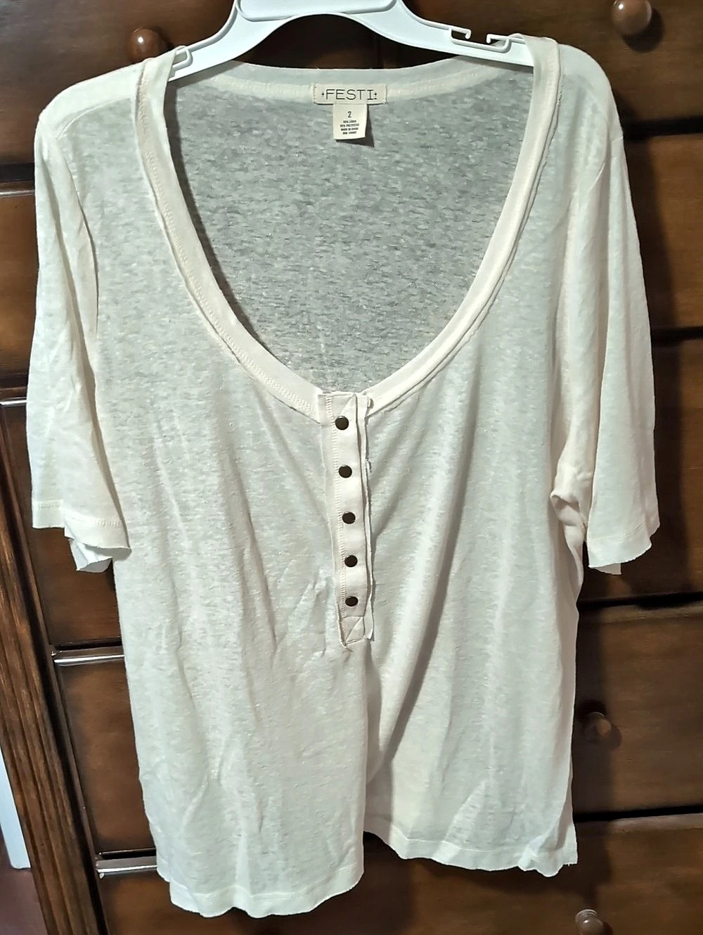 Festi Relaxed Linen Henley Short Sleeve Top in Off White